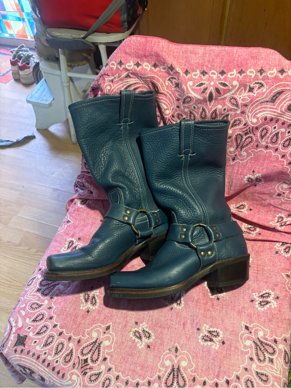 Frye 12R harness boots in blue/teal size 7